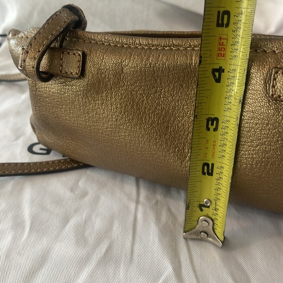 Givenchy Pandora Mini crossbody bag golden brown - Picture 13 of 17